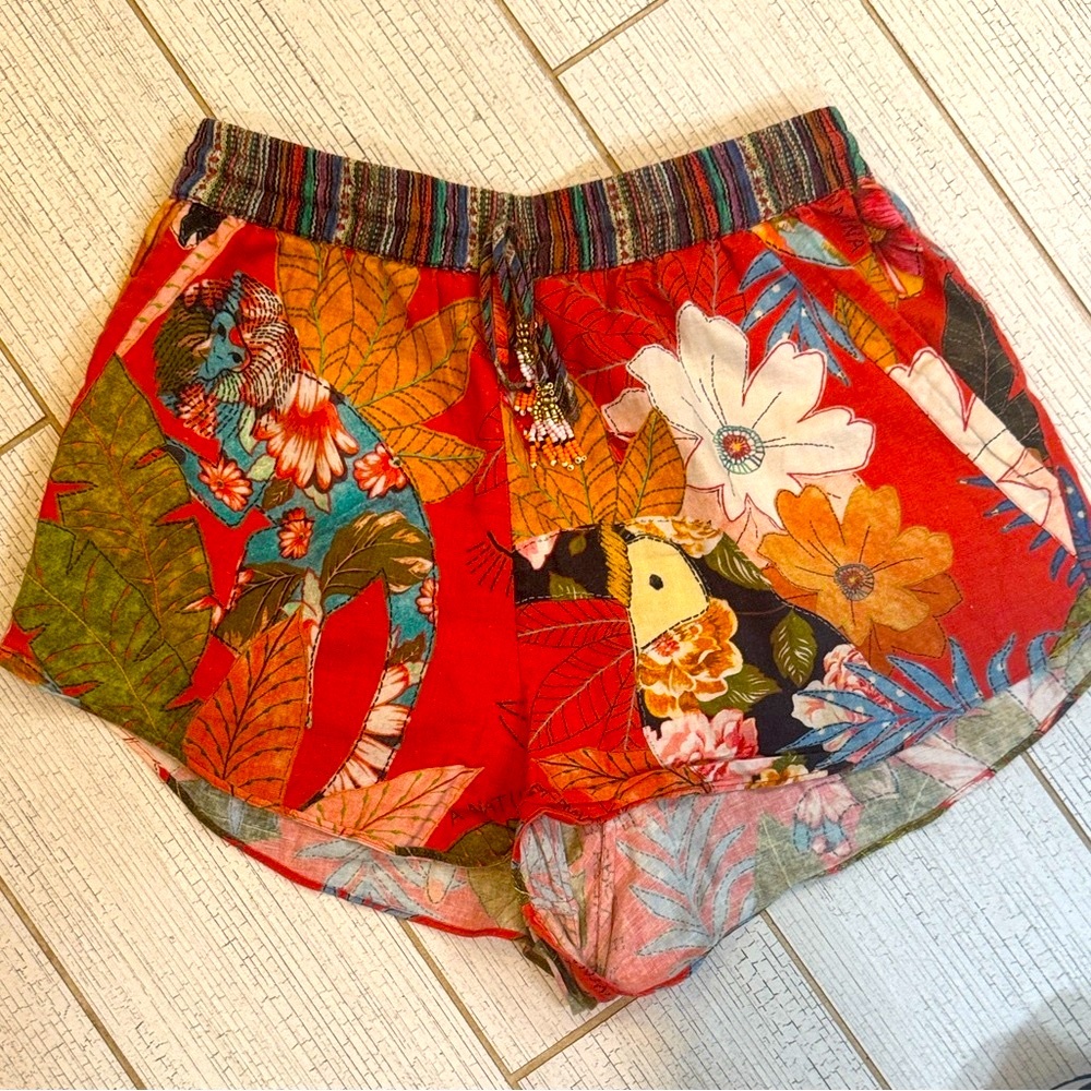 Farm Rio Floral Print Women's Shorts - M